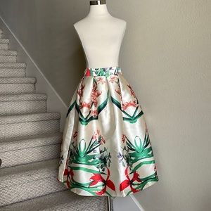 L’Atiste Sz M Floral A-line MIDI Skirt